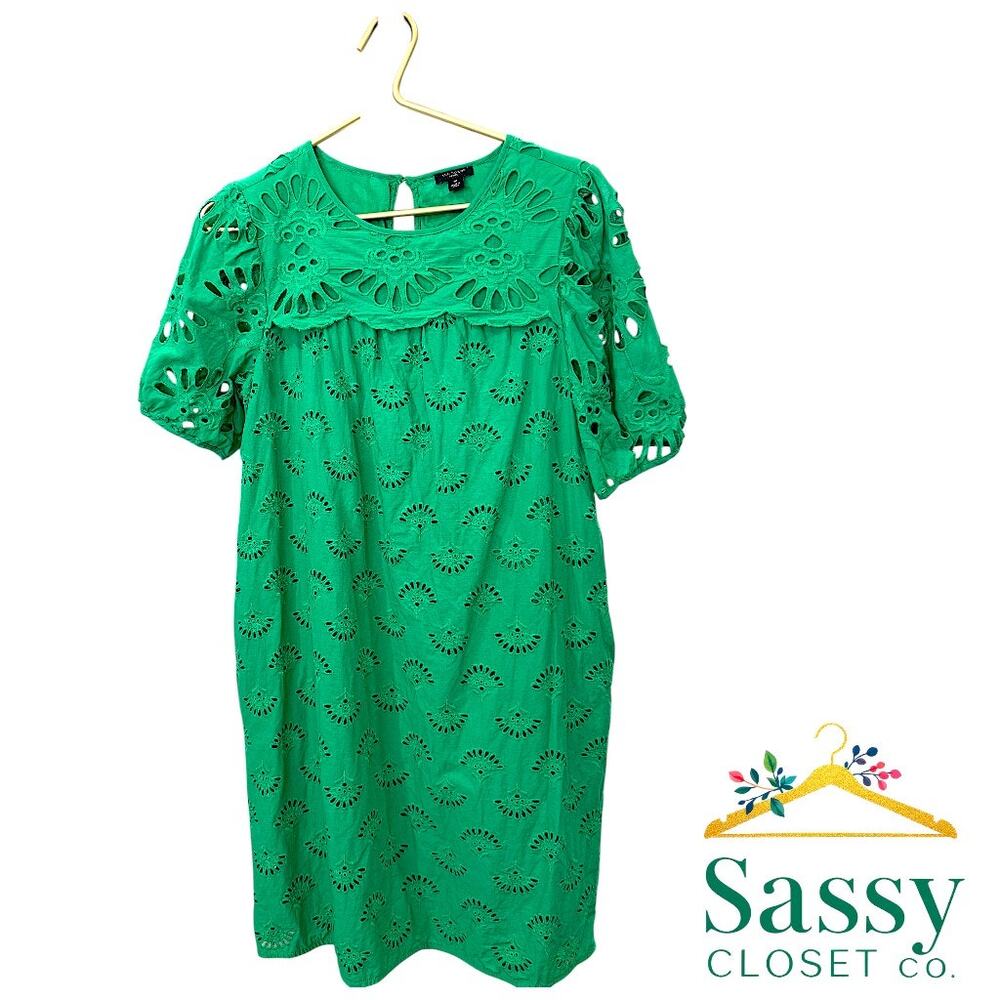✨ ANN TAYLOR Green Eyelet Cutout Dress 10P Petite Lined Pockets EUC 🌿